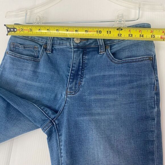 Lands End Women's Size 8 Blue Jeans Stretch Pockets Mid Rise Pre Owned - Picture 6 of 16